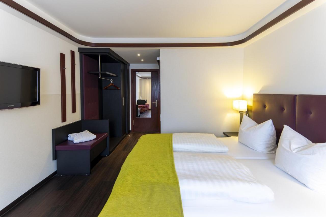 שטוטגרט Hotel Gloria Superior מראה חיצוני תמונה
